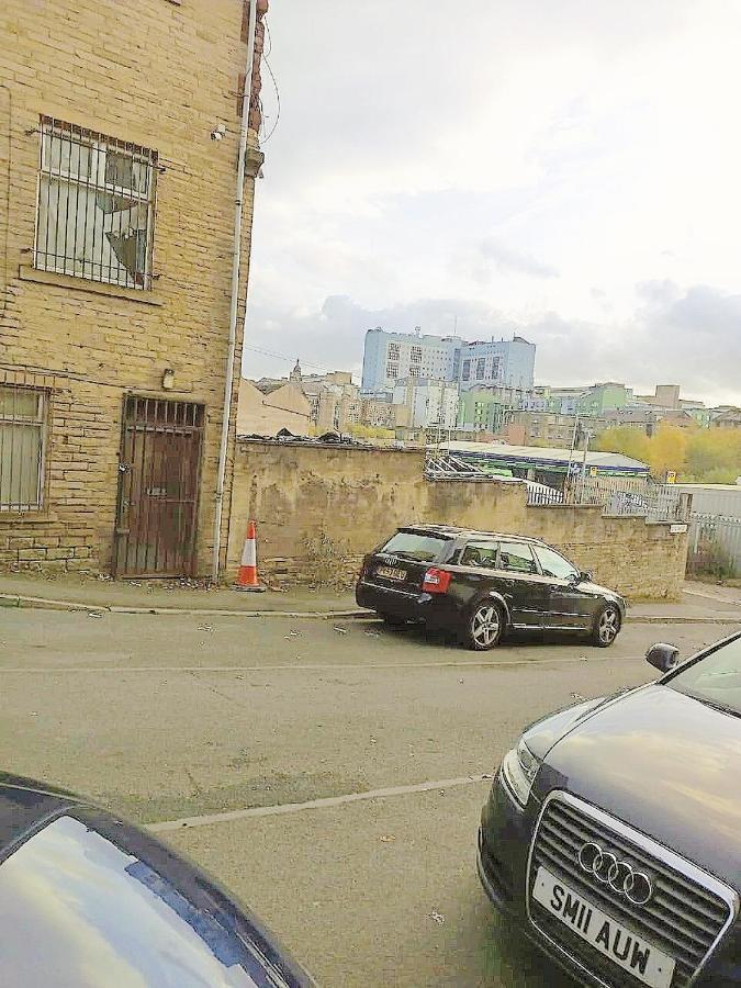 Double Room Close To Bradford University And City Centre מראה חיצוני תמונה
