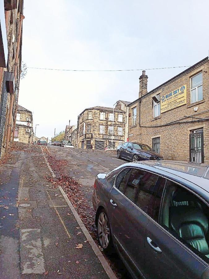Double Room Close To Bradford University And City Centre מראה חיצוני תמונה